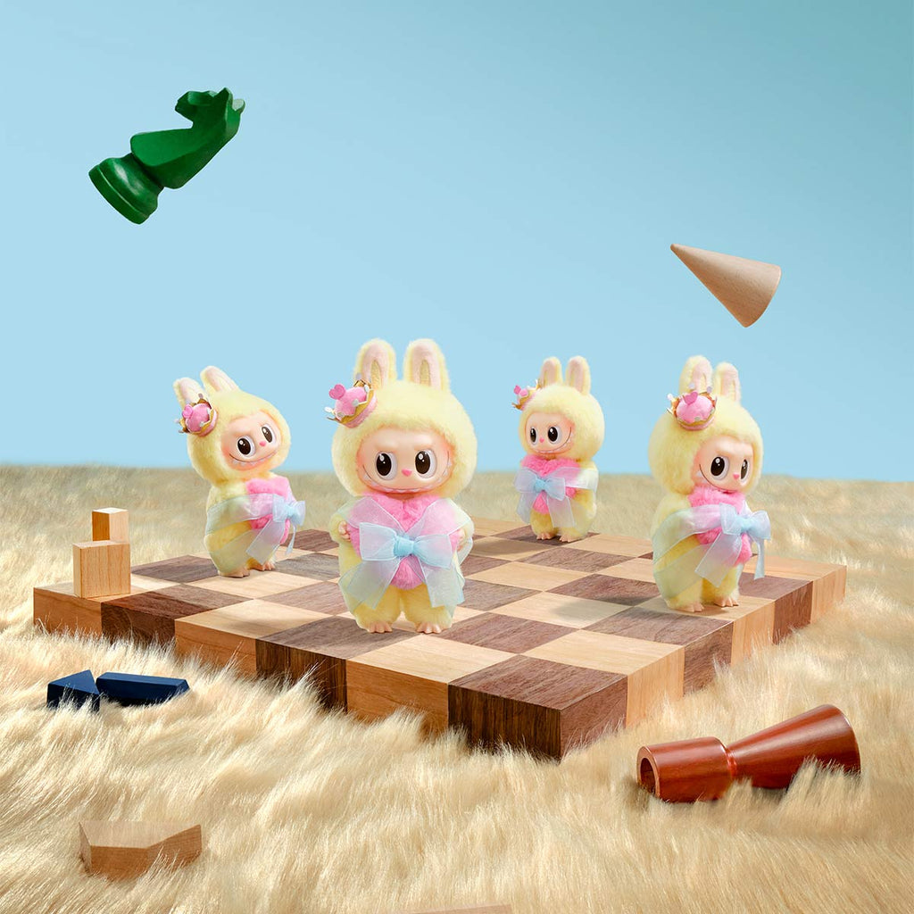 Peluche Labubu Vinyl Plush Hanging Card – Let’s Checkmate Series